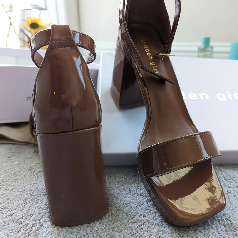 Madden Girl Francesca's Collections Brown Patent Block Heel Sandals
